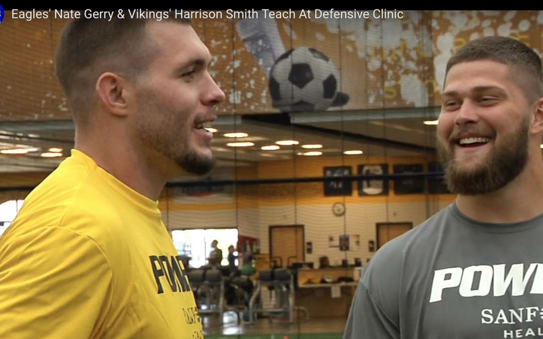 Nate Gerry & Harrison Smith Teach Kids At Defensive Clinic